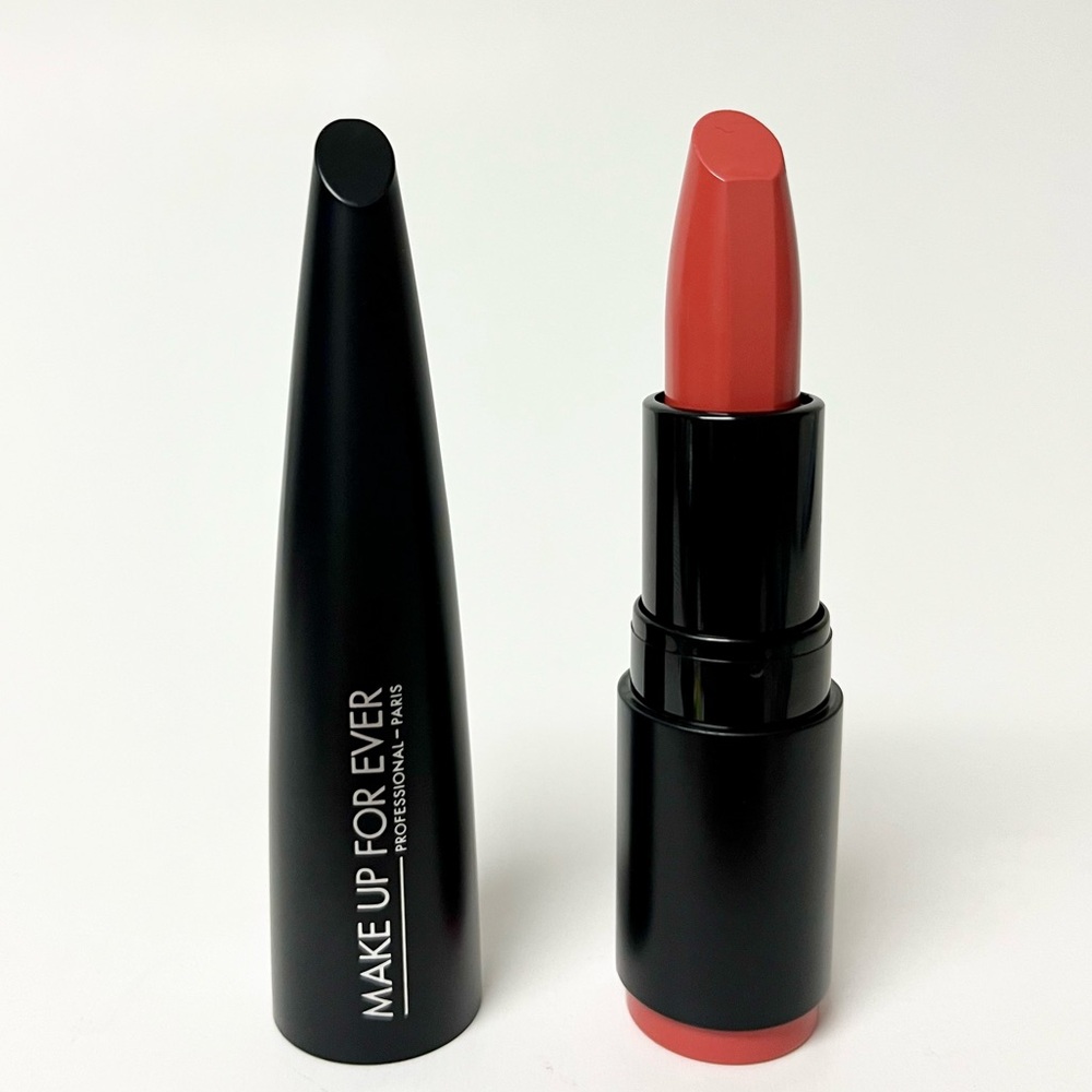 Makeup Forever ROUGE ARTIST lipstick-
300 - Gorgeous Coral (3.2g)